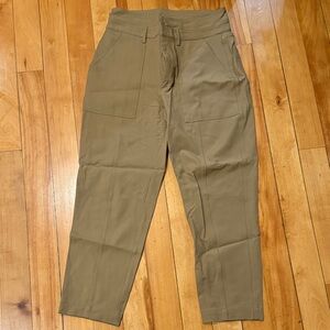 Banana Republic Women's Tan Trousers